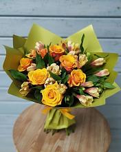 Букет цветов из:  Альстромерии и Розы в Васильевское