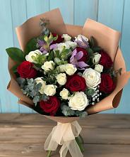 Букет цветов из:  Розы и Альстромерии в Васильевское
