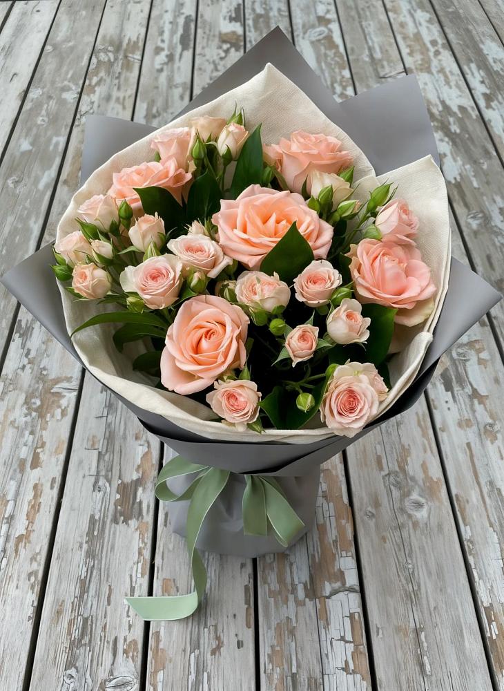 Букет цветов из: Розы в Васильевское