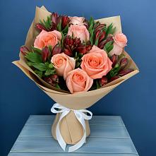 Букет цветов из:  Розы и Альстромерии #REPLACE_PRED# Васильевское