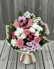 Букет цветов из:  Альстромерии, Гвоздики, Розы и Хризантемы в Васильевское