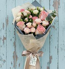 Букет цветов из:  Розы в Васильевское