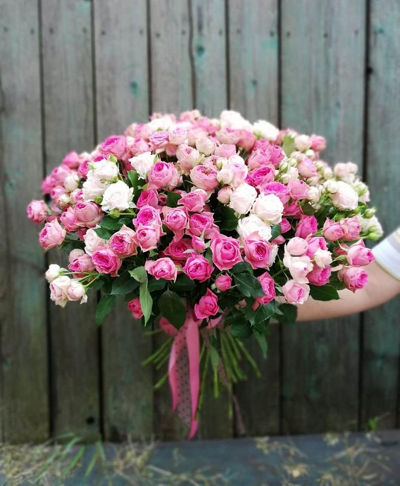 Букет Розовые кустовые розы Натали и Лав Лидия в Васильевское