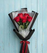 Букет цветов из:  Розы в Васильевское