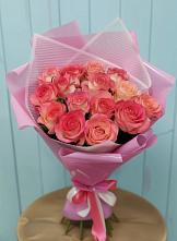 Букет 15 Розовых роз Равель в Васильевское
