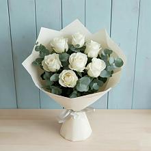 Букет Белые розы в Эвкалипте в Васильевское