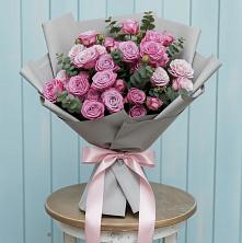 Букет цветов из:  Розы в Васильевское